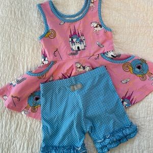 Eleanor Rose Set EUC